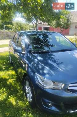 Седан Citroen C-Elysee 2013 в 