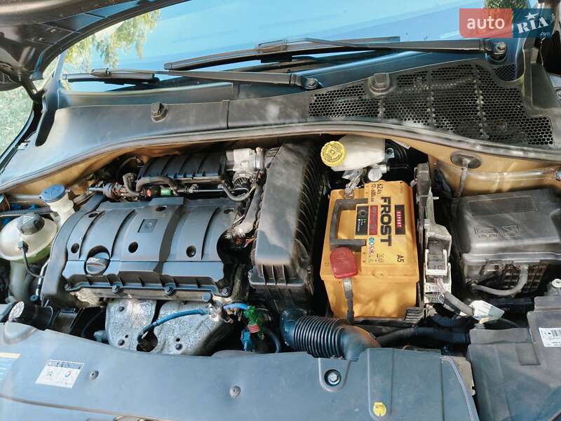 Седан Citroen C-Elysee 2016 в Запорожье