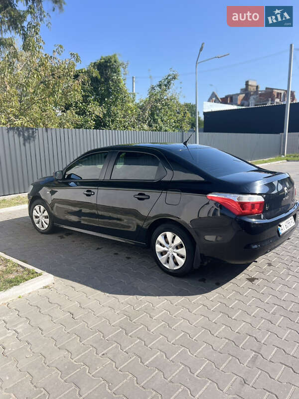 Седан Citroen C-Elysee 2014 в Києві фото 4 Седан Citroen C-Elysee 2014 в Києві