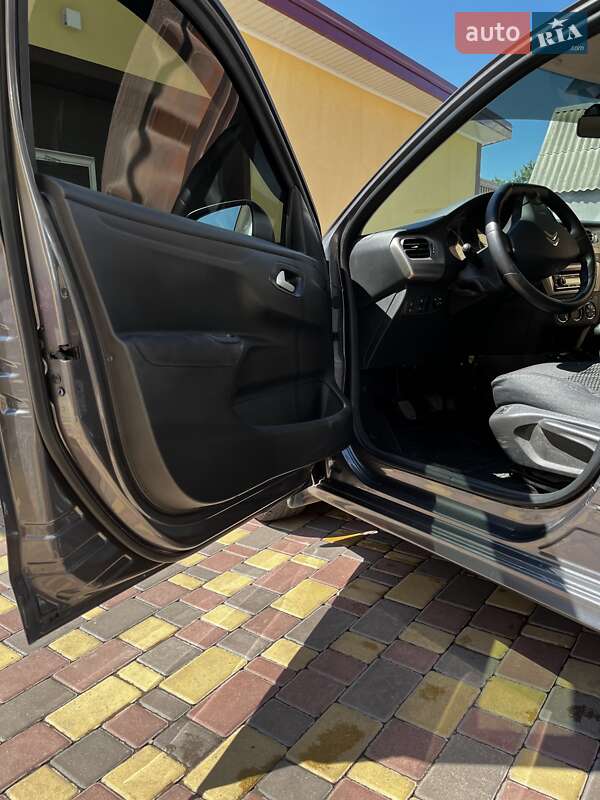 Седан Citroen C-Elysee 2019 в Днепре
