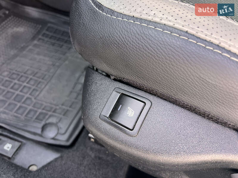 Седан Citroen C-Elysee 2013 в Рівному