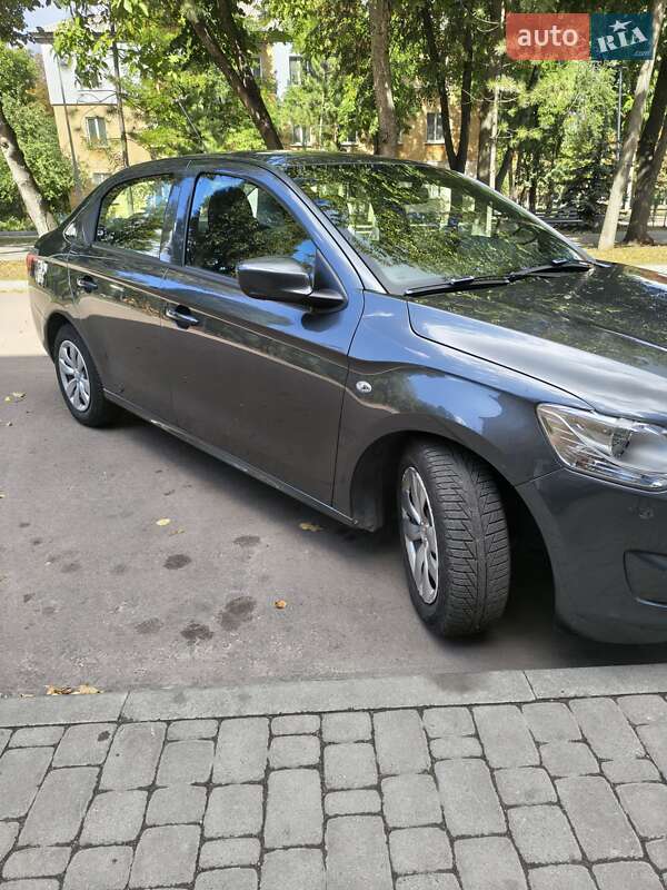 Седан Citroen C-Elysee 2016 в Каменском