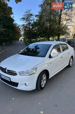 Седан Citroen C-Elysee 2013 в 
