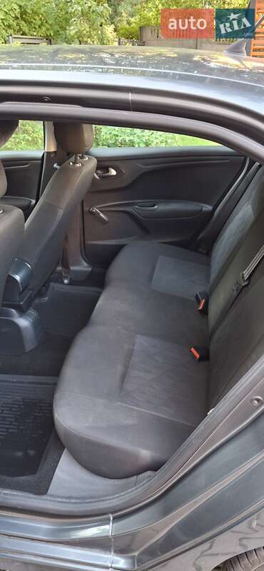 Седан Citroen C-Elysee 2013 в Ивано-Франковске фото 12 Седан Citroen C-Elysee 2013 в Ивано-Франковске