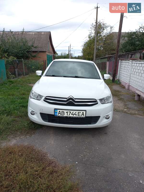 Седан Citroen C-Elysee 2013 в Виннице