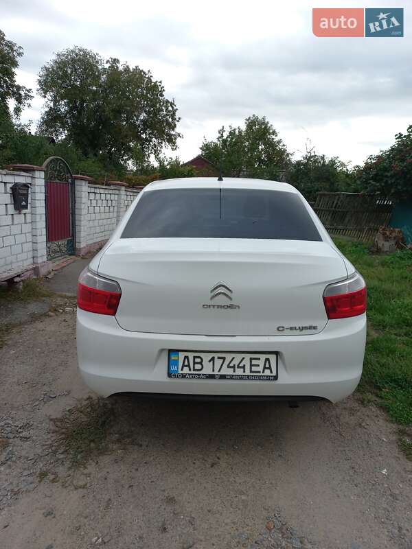 Седан Citroen C-Elysee 2013 в Виннице