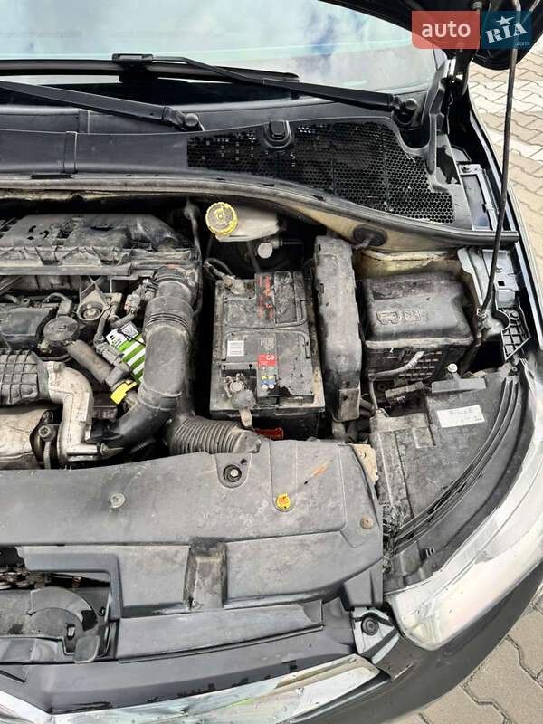 Седан Citroen C-Elysee 2013 в Киеве фото 18 Седан Citroen C-Elysee 2013 в Киеве