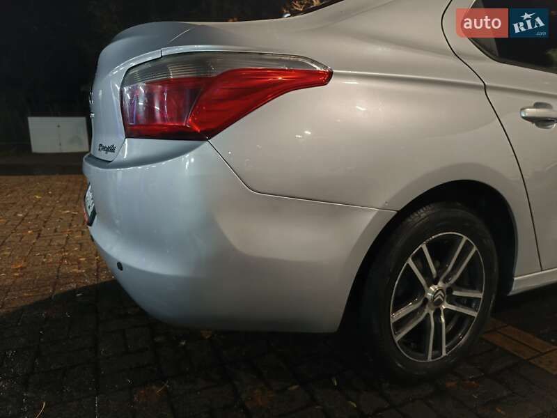 Седан Citroen C-Elysee 2016 в Києві