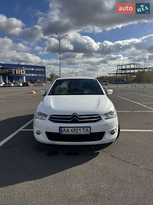 Седан Citroen C-Elysee 2016 в Киеве фото 2 Седан Citroen C-Elysee 2016 в Киеве