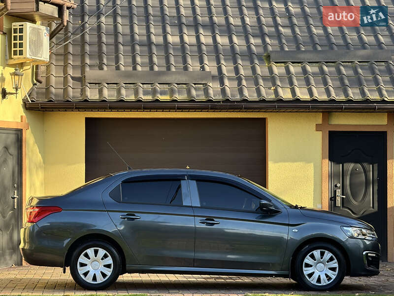 Седан Citroen C-Elysee 2017 в Києві