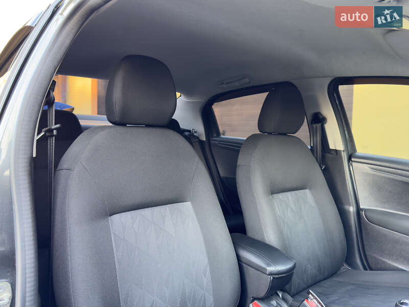 Седан Citroen C-Elysee 2017 в Києві