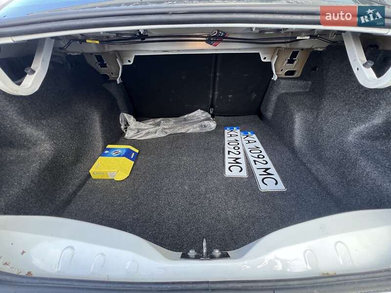 Седан Citroen C-Elysee 2023 в Киеве фото 15 Седан Citroen C-Elysee 2023 в Киеве