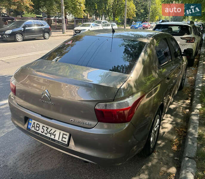 Седан Citroen C-Elysee 2013 в Ладыжине фото 5 Седан Citroen C-Elysee 2013 в Ладыжине