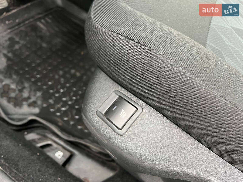 Седан Citroen C-Elysee 2018 в Львове