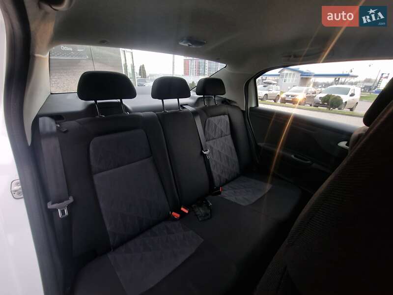 Седан Citroen C-Elysee 2023 в Хмельницькому фото 23 Седан Citroen C-Elysee 2023 в Хмельницькому