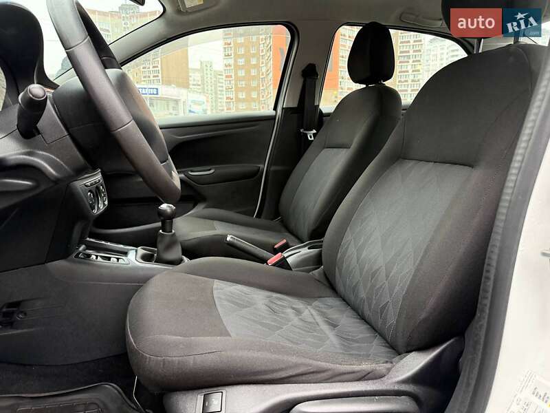 Седан Citroen C-Elysee 2018 в Киеве