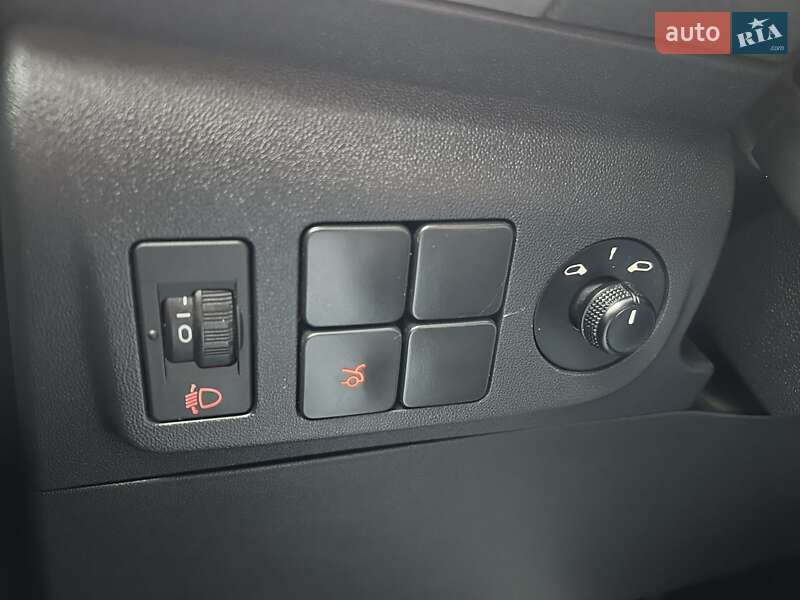 Седан Citroen C-Elysee 2014 в Николаеве