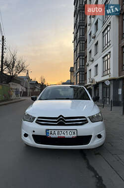 Седан Citroen C-Elysee 2013 в Ивано-Франковске