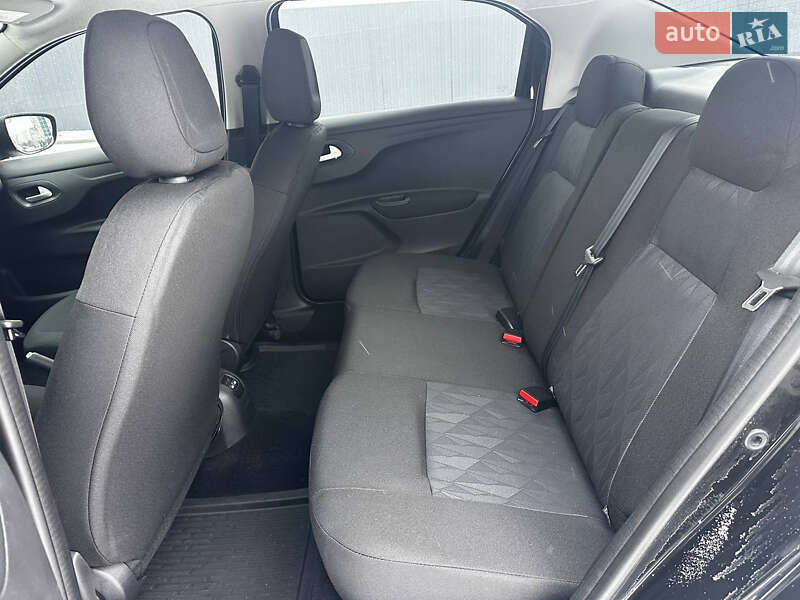 Седан Citroen C-Elysee 2019 в Днепре