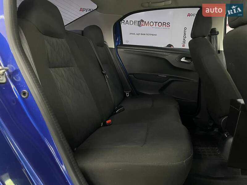 Седан Citroen C-Elysee 2017 в Киеве