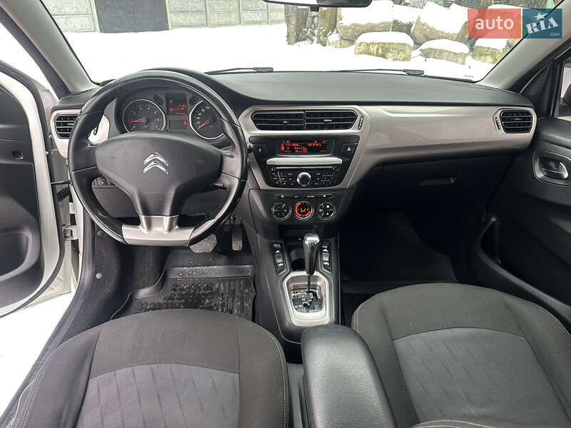 Седан Citroen C-Elysee 2013 в Чернигове