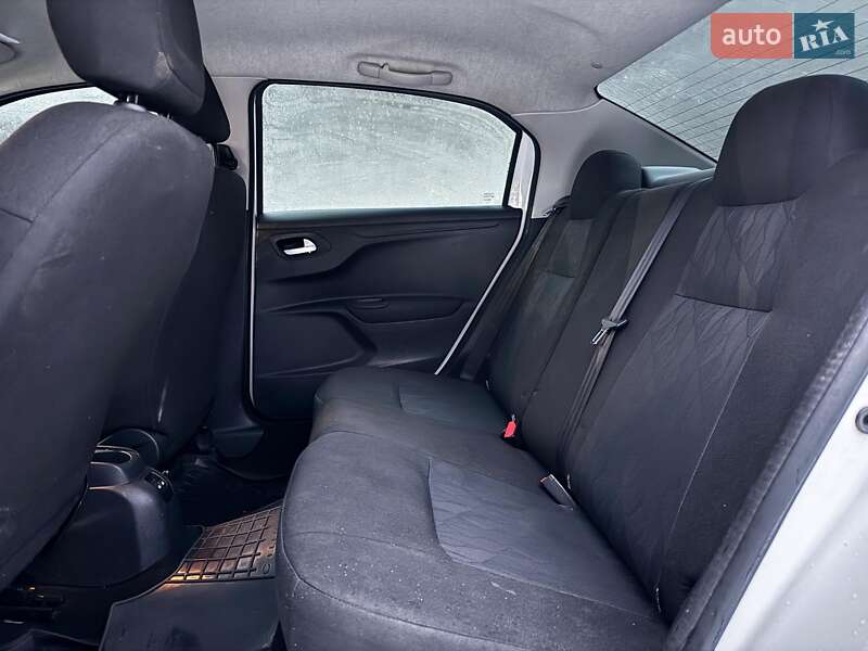 Седан Citroen C-Elysee 2018 в Киеве