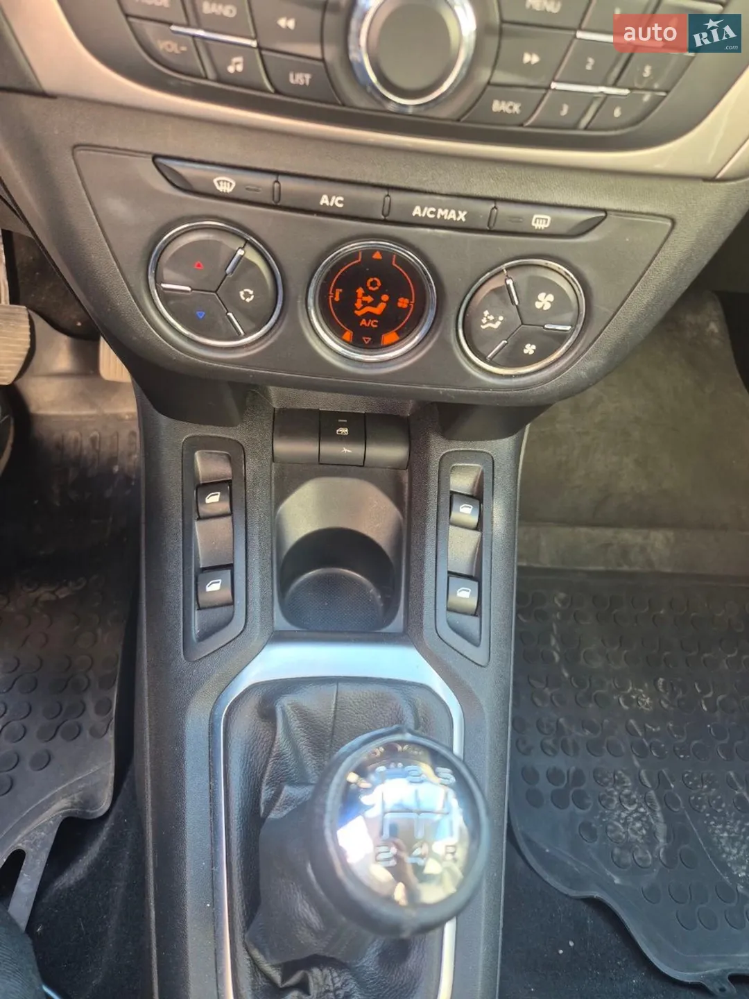 2012 Citroen C-Elysee - мініатюра 14
