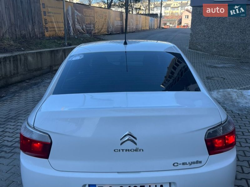 Седан Citroen C-Elysee 2014 в Ивано-Франковске