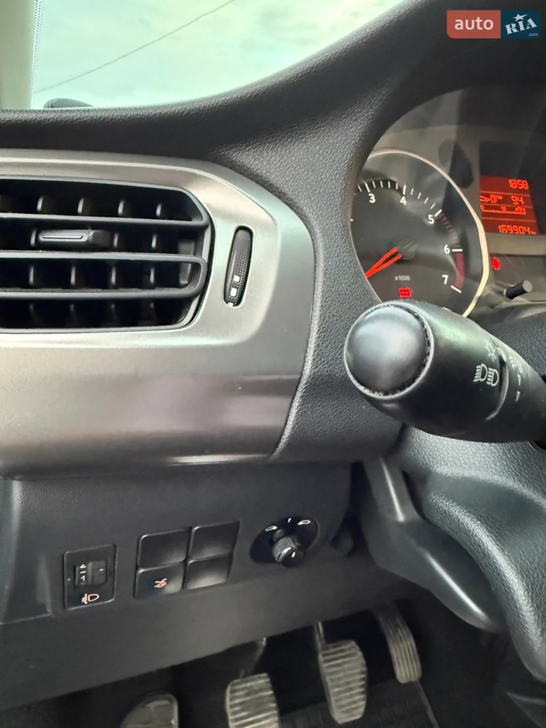 2013 Citroen C-Elysee - мініатюра 21