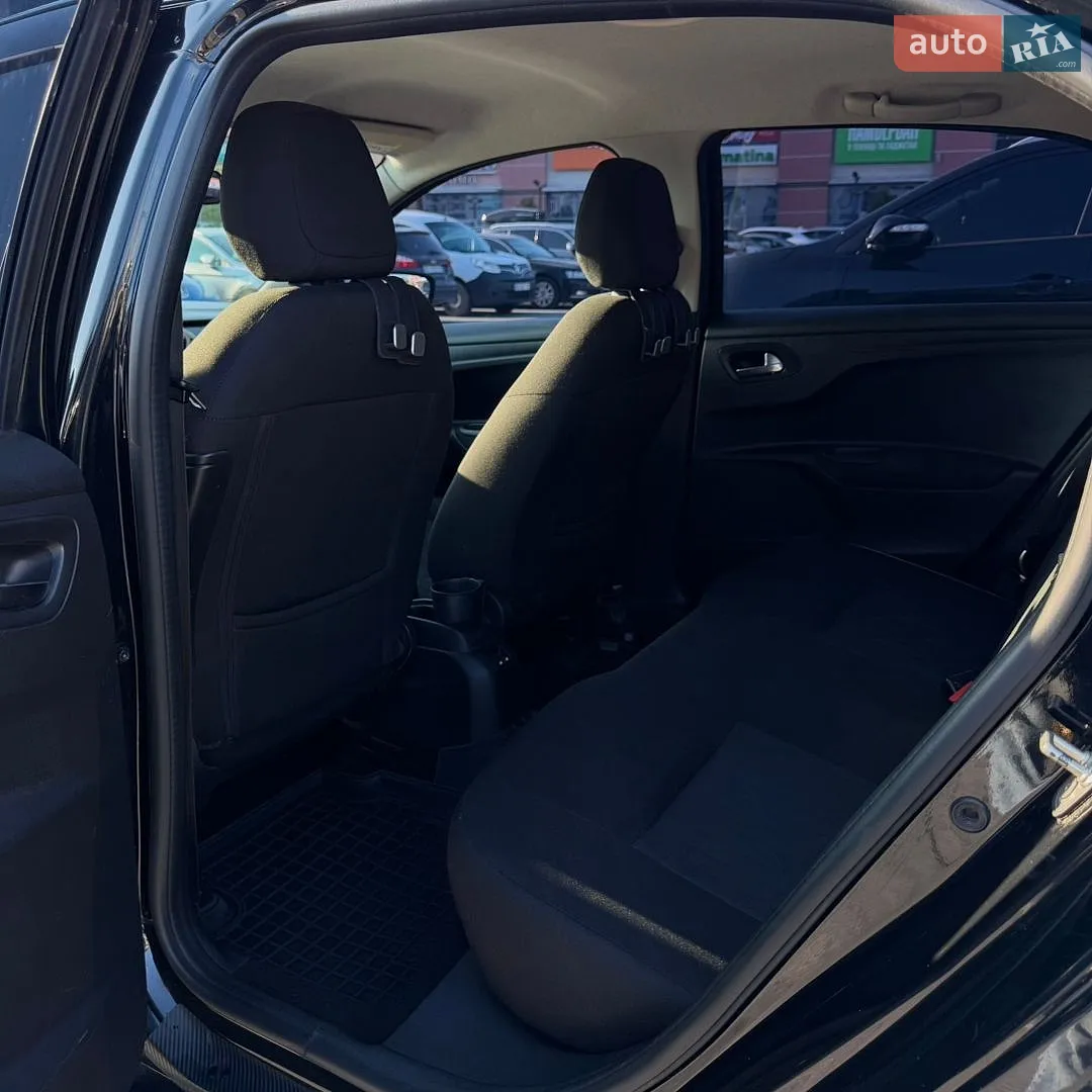 2015 Citroen C-Elysee - мініатюра 14