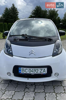 Хетчбек Citroen C-Zero 2010 в Золочеві