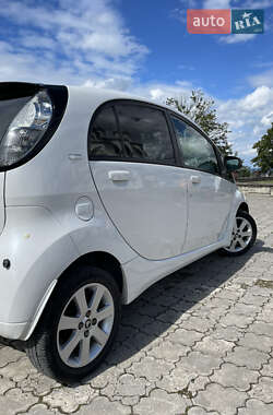 Хэтчбек Citroen C-Zero 2010 в Золочеве