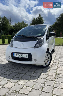 Хетчбек Citroen C-Zero 2010 в Золочеві