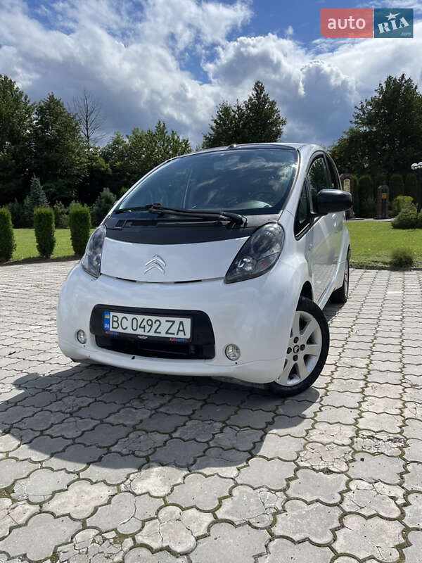 Хэтчбек Citroen C-Zero 2010 в Золочеве