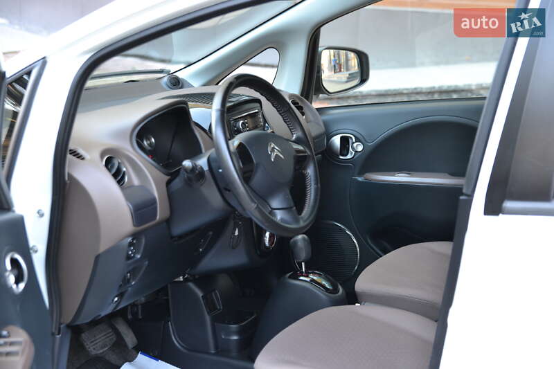 Хэтчбек Citroen C-Zero 2014 в Луцке