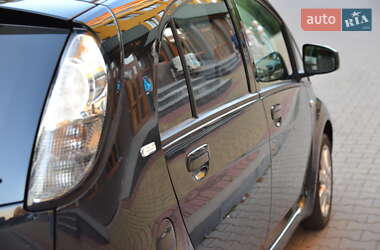 Хэтчбек Citroen C-Zero 2013 в 