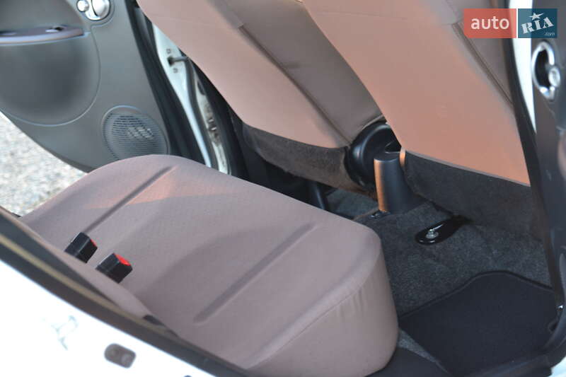 Хэтчбек Citroen C-Zero 2012 в Луцке