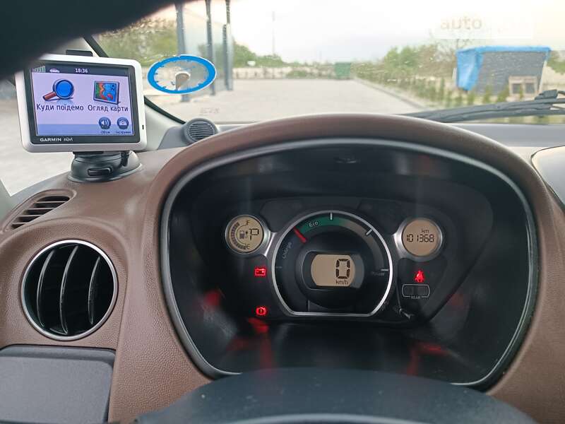 Хэтчбек Citroen C-Zero 2011 в Золочеве фото 8 Хэтчбек Citroen C-Zero 2011 в Золочеве