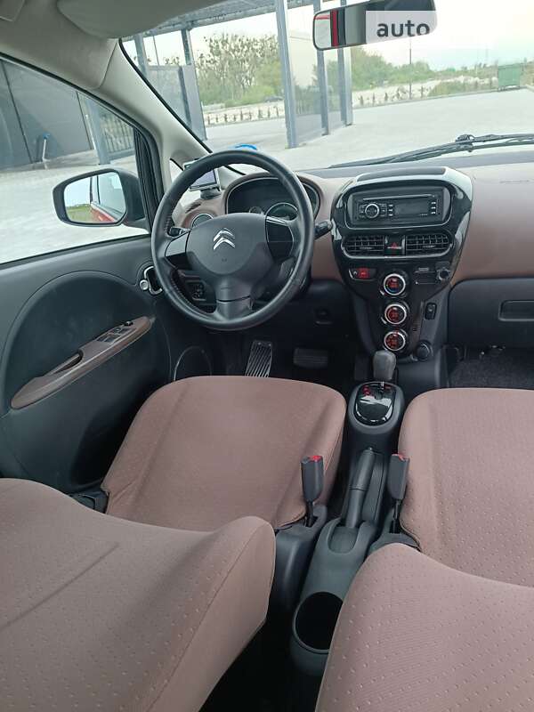 Хэтчбек Citroen C-Zero 2011 в Золочеве фото 17 Хэтчбек Citroen C-Zero 2011 в Золочеве