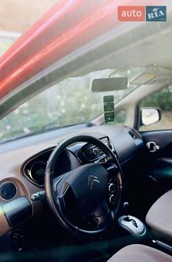 Хэтчбек Citroen C-Zero 2012 в 