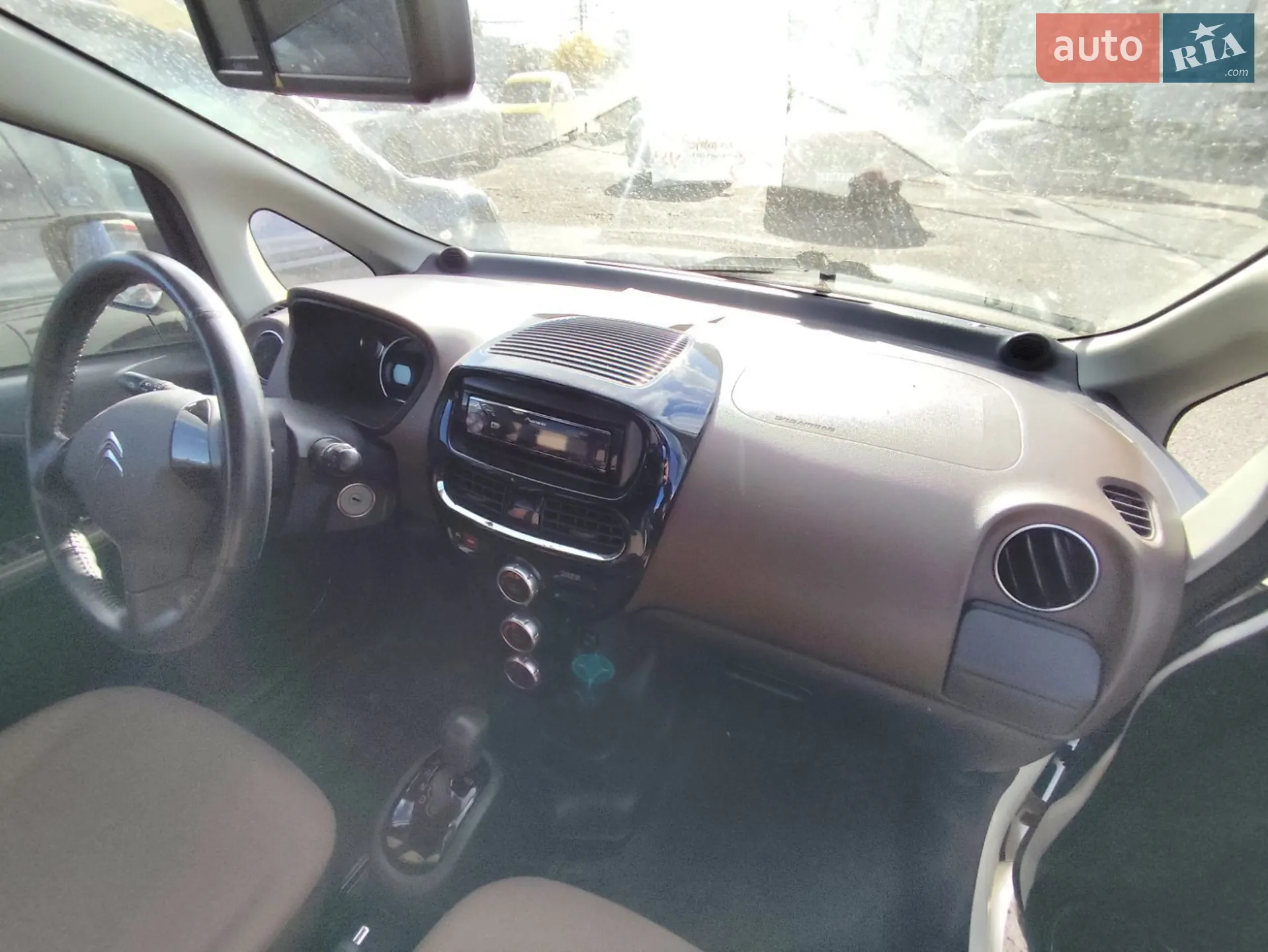 2011 Citroen C-ZERO - мініатюра 26