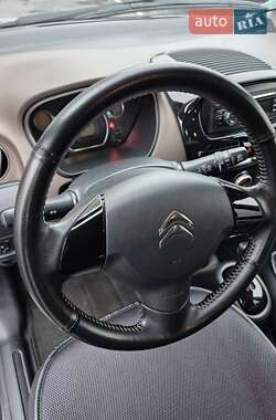 Хэтчбек Citroen C-Zero 2016 в 