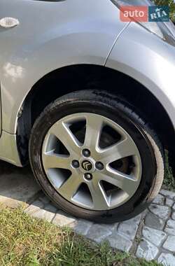 Хэтчбек Citroen C-Zero 2012 в 