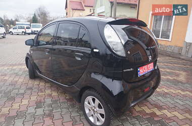Хэтчбек Citroen C-Zero 2011 в 
