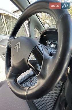 Хетчбек Citroen C-Zero 2011 в 