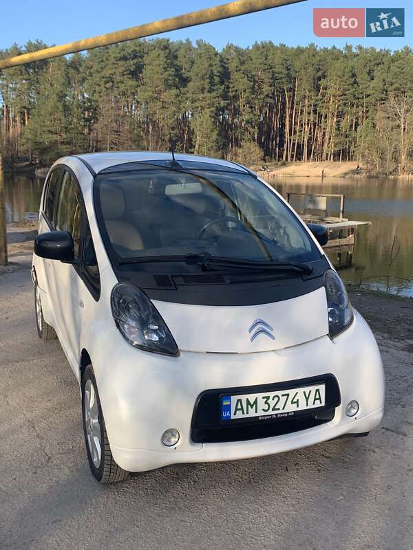 Хэтчбек Citroen C-Zero 2012 в Житомире