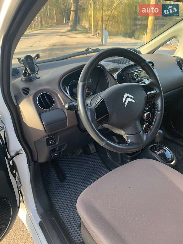 Хэтчбек Citroen C-Zero 2012 в Житомире
