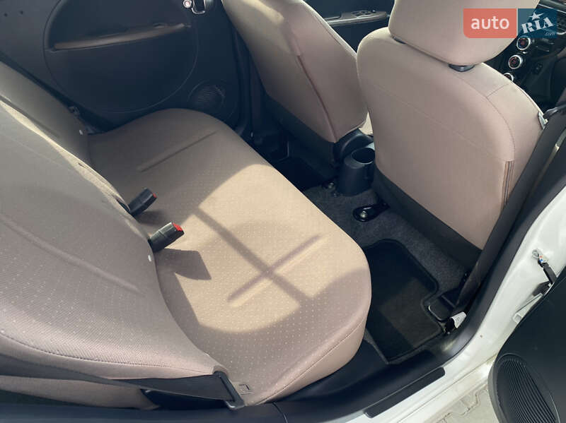 Хэтчбек Citroen C-Zero 2014 в Виннице