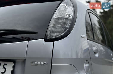 Хэтчбек Citroen C-Zero 2012 в 