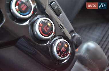 Хэтчбек Citroen C-Zero 2015 в 
